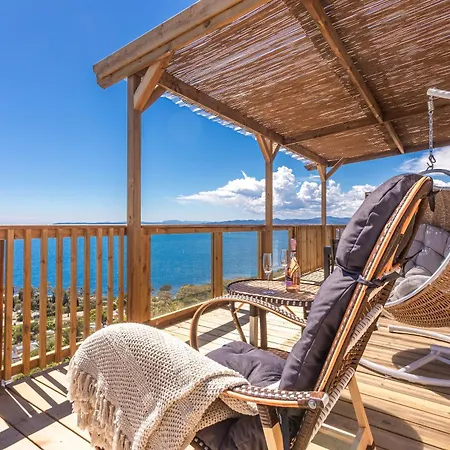 Vakantiepark Avec Terrasse Vue 4*