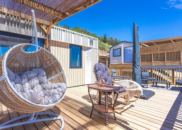 Avec Terrasse Vue Saint-Raphaël